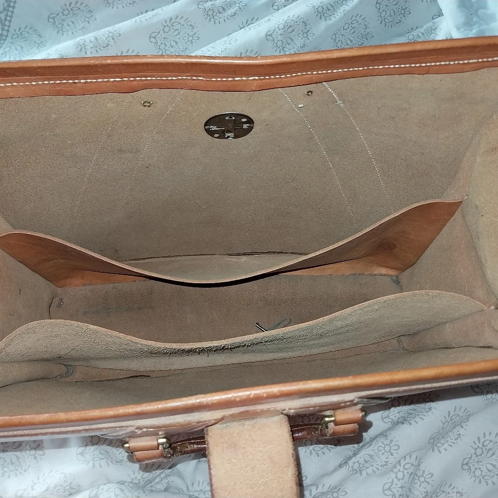 Vintage leather briefcase/doctors bag by Witt Custom Saddle
